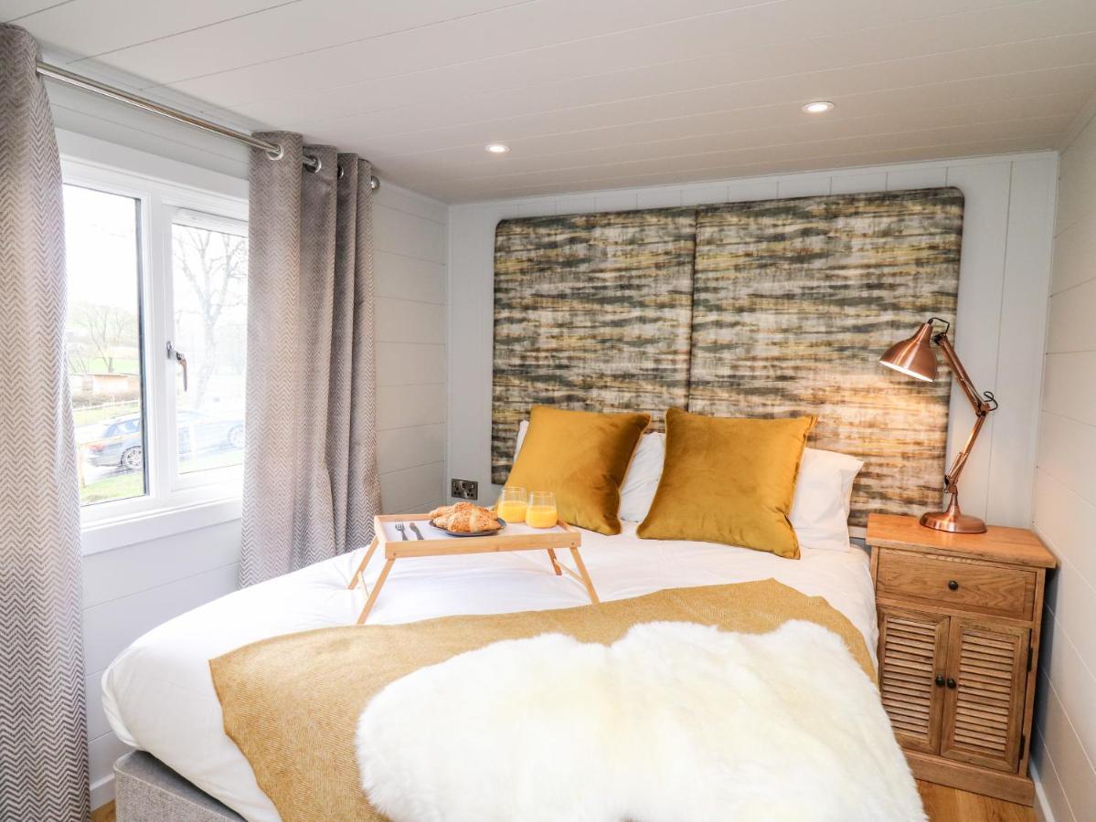 Doe Lodge Rhayader Eksteriør bilde